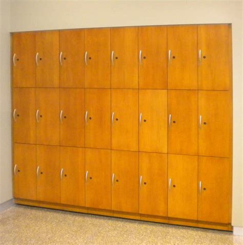 wall mounted storage lockers